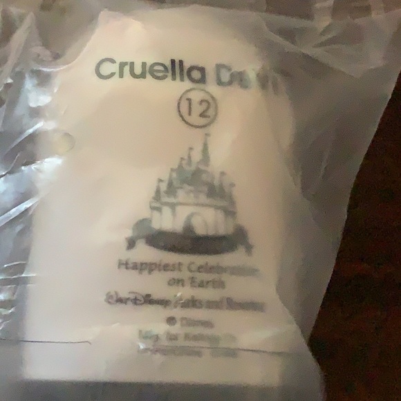 Weeble Wobbler Cruella De Vil #12 - Picture 3 of 4